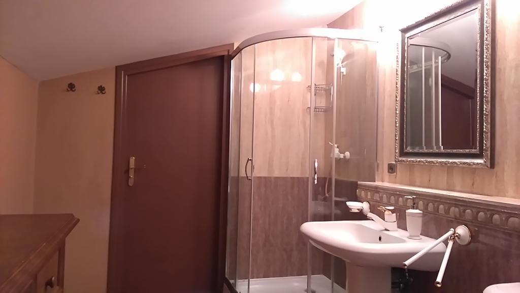 Villa Podkowa Podkowa Leśna Buitenkant foto