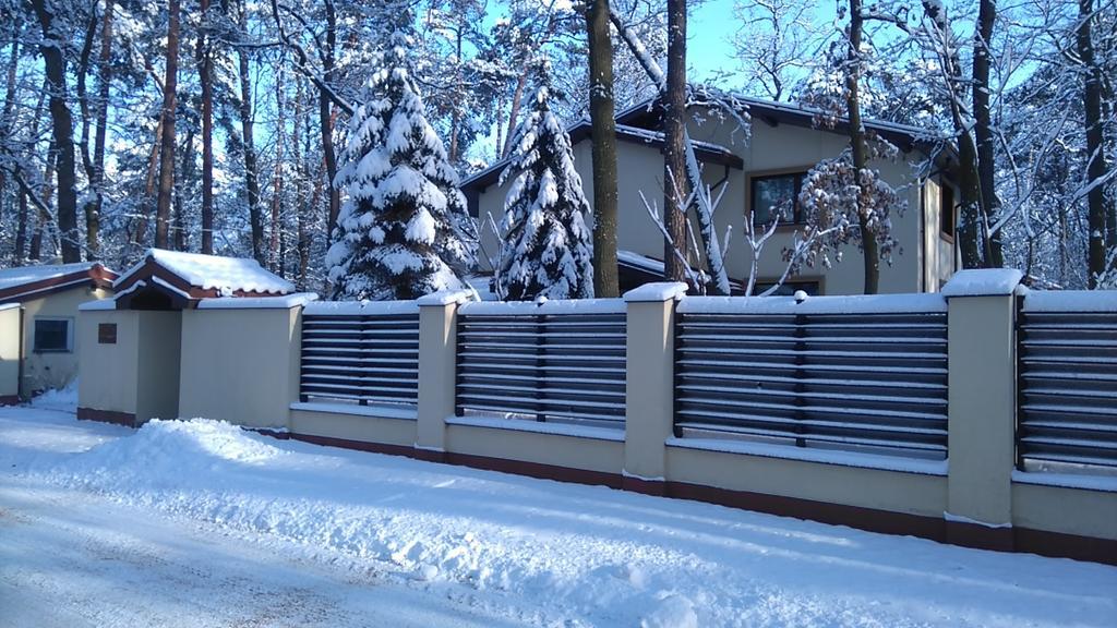 Villa Podkowa Podkowa Leśna Buitenkant foto